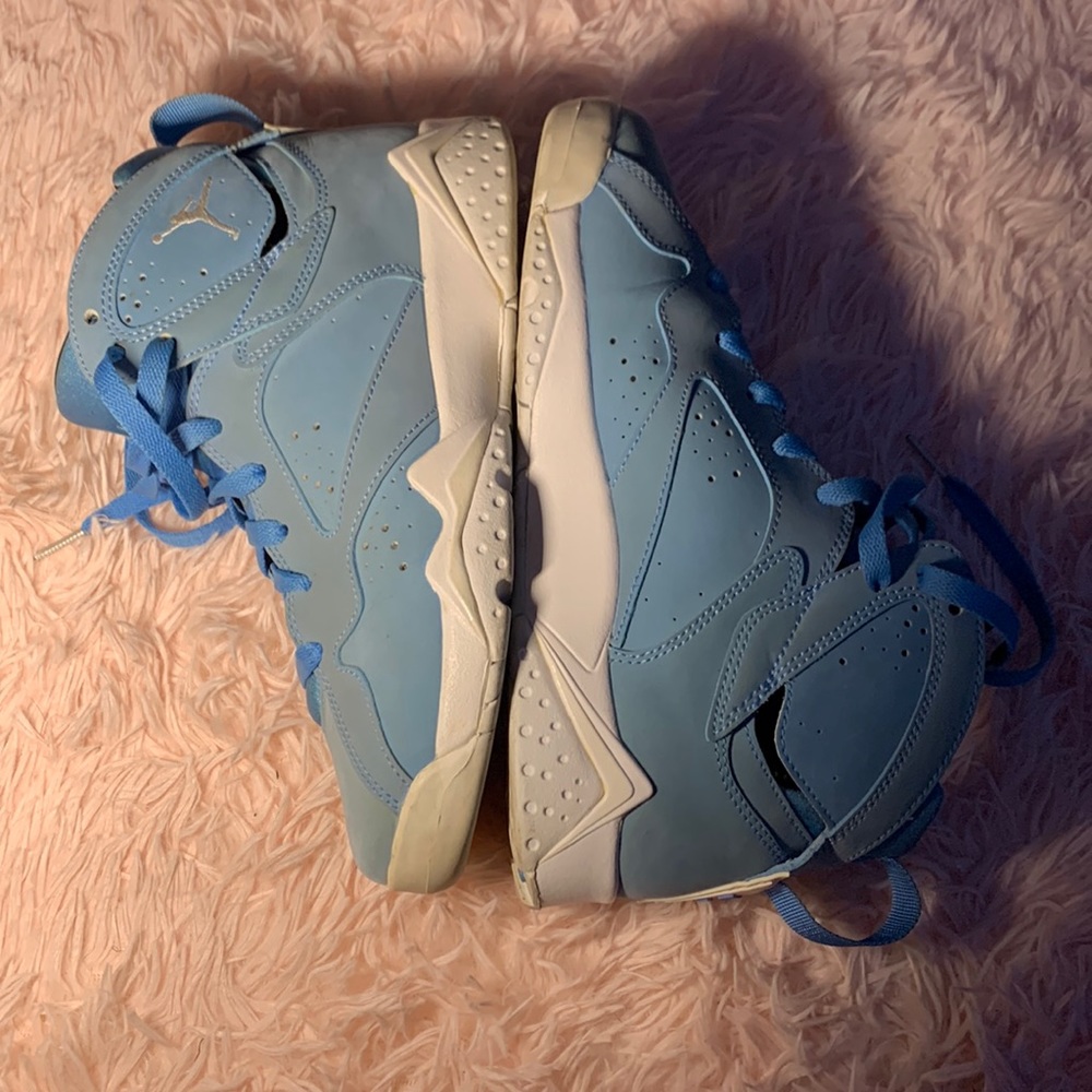 Air Jordan pantone retro 7’s